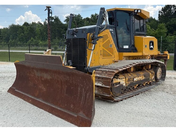 2022 John Deere 850L inspected unit